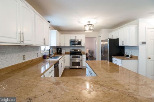 608 Halleck St, Fredericksburg VA  22407-8627 exterior