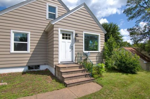 240 Elm St, Eau Claire WI  54729-1827 exterior