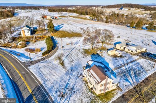 3427 Williamson Rd, Upton, PA 17225-9380