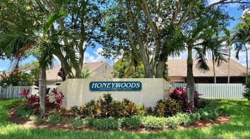 8643 14th Ct, Hollywood, FL 33025-3309