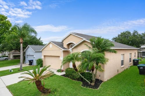 11055 Siting Pl, Orlando, FL 32825-7227