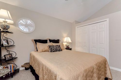 18912 Place Marquette, Lutz FL  33558-5312 exterior