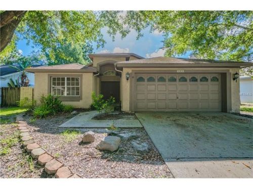 1624 Spinning Wheel Dr, Lutz, FL 33559-3346