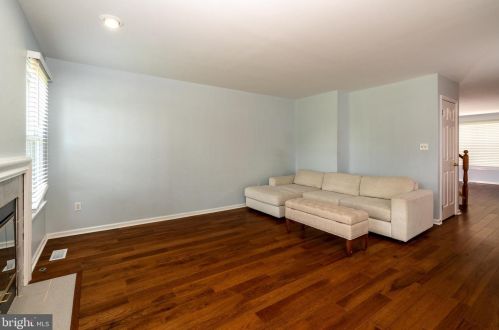 118 Shoal Creek Dr, Blue Bell PA  19422-3250 exterior