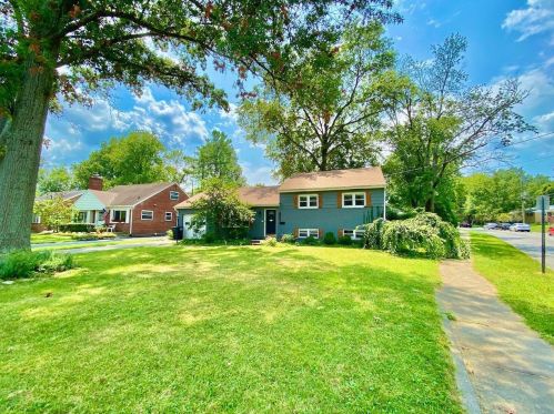 6233 Glade Ave, Cincinnati, OH 45230-2710