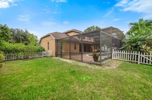 5208 Patricia Dr, Orlando FL 32819-7548 exterior