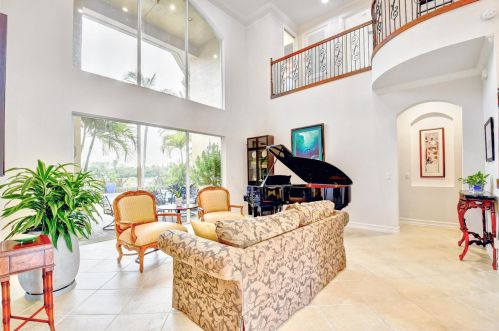 8814 Wellington View Dr, West Palm Beach, FL 33411-5310