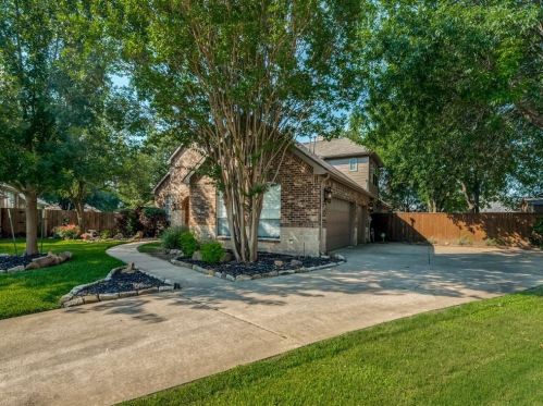 6 Macan Ct, Midlothian, TX 76063-3725