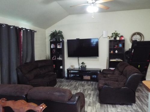 616 Cheyenne Rd, Dallas TX  75217-3609 exterior