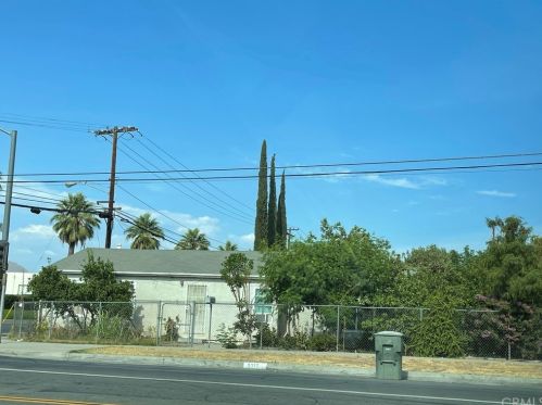 3312 Kansas Ave, Riverside, CA 92507-3501