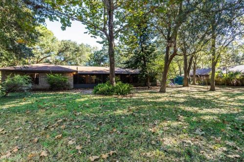 720 Santa Ana Ave, Ormond Beach FL  32174-7435 exterior