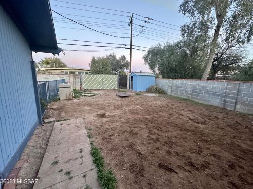 110 Montego Dr, Tucson AZ  85710-1315 exterior