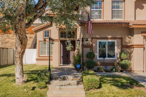 31624 Boulder Vista Dr, Lake Elsinore, CA 92532-0109
