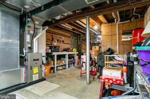 136 Franklin St, Auburn NJ  08085-1236 exterior