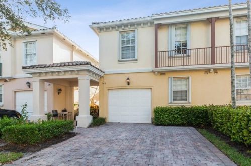 245 Fortuna Dr, West Palm Beach, FL 33410-4317