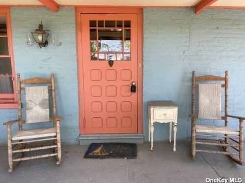 146 Bayview Ave, Northport NY  11768-1509 exterior