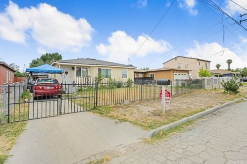 1068 Tiajuana St, San Bernardino, CA 92411-2140