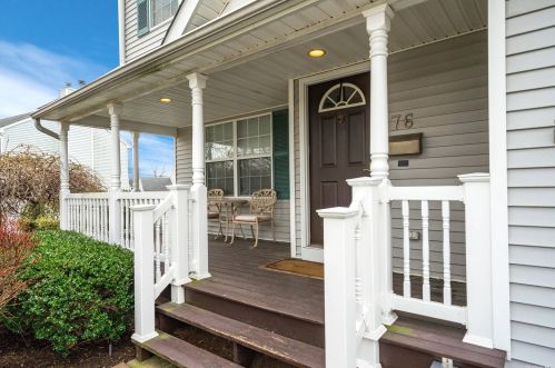 76 Indian Head Rd, San Remo, NY 11754-4400