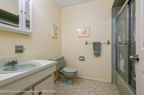 362 Diamond Rd, Jackson Twp NJ  08527-3137 exterior