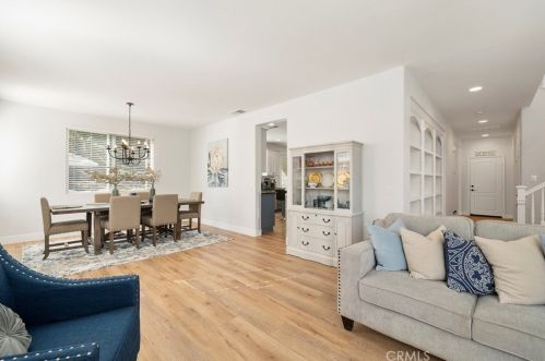 30770 Grand View Cir, Temecula CA  92591-7293 exterior