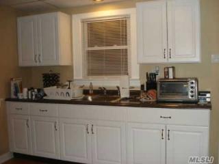 2435 Logue St, North Bellmore NY  11710-2157 exterior