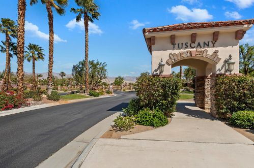 245 Via Martelli, Rancho Mirage CA  92270-5633 exterior