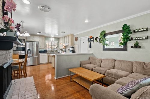 43757 Albeck Ave, Lancaster CA 93536-5746 exterior