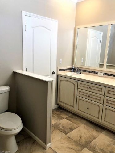 853 Yacht Club Way, Moore Haven FL  33471-2823 exterior