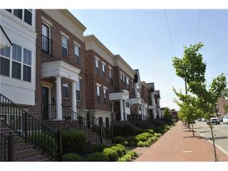 1745 Cary St, Richmond, VA 23220-5308