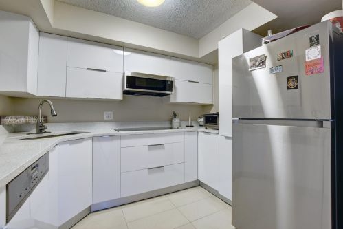 3770 Village Dr, Delray Beach, FL 33445-2913