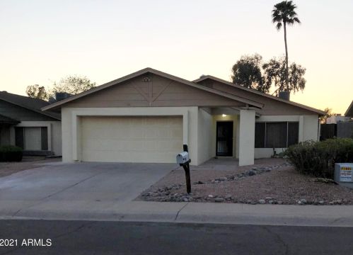826 Grace St, Scottsdale, AZ 85257-4551
