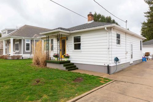 1635 West St, Mishawaka, IN 46544-5250