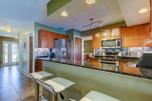 17606 Whistling Ln, Lutz FL  33549-5603 exterior