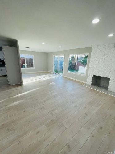 15621 California St, Tustin CA  92780-5009 exterior