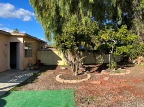 4761 Westridge Dr, Oceanside CA  92056-3003 exterior