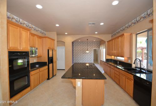 3166 Washington Ave, Gilbert, AZ 85234-6387