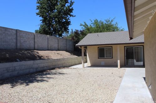 35 Hawley St, Templeton CA  93465-5446 exterior