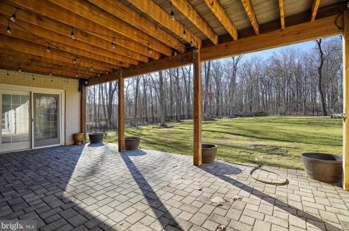 16143 Jordan Crest Ct, Haymarket VA  20169-4943 exterior