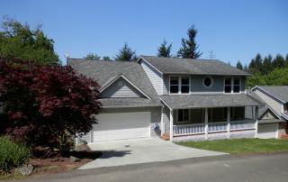 2193 Larkin Ln, Bremerton, WA 98311-3950