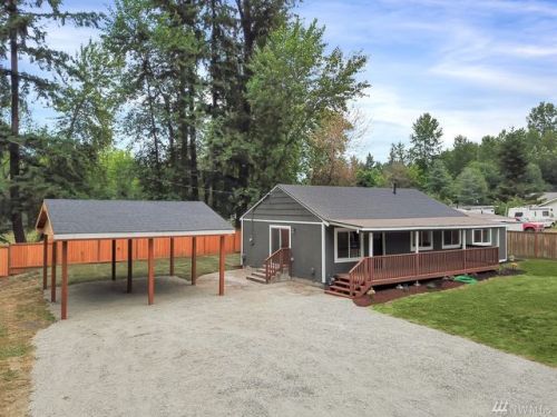 9301 144th St, Puyallup, WA 98375-5547