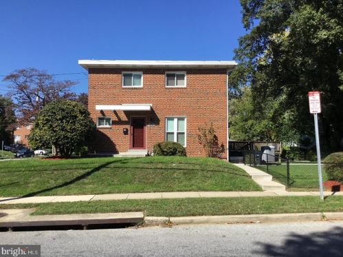 3916 28th Ave, Temple Hills, MD 20748-1607
