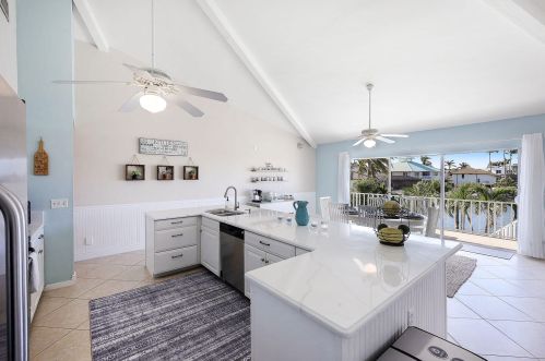 1258 Treasure Ct, Marco Island, FL 34145-5040