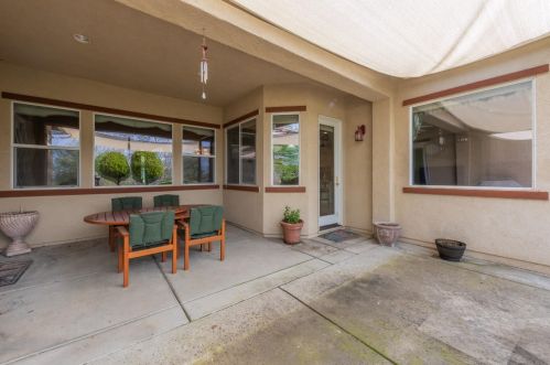 1118 Souza Dr, Folsom CA  95762-7555 exterior