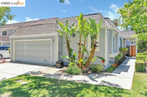 202 Shoreline Dr, West Pittsburg, CA 94565-2280