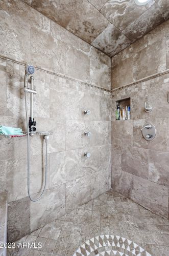 9610 Laurel Ln, Scottsdale AZ 85254-4901 exterior