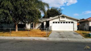 172 Potter St, Bakersfield, CA 93263-3402