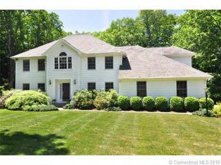 70 Greenwood Dr, Southbury, CT 06488-1888