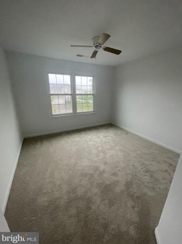 7 Ivy Spring Ln, Fredericksburg VA  22406-8205 exterior