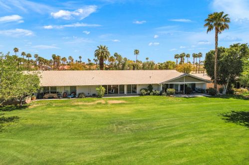 49131 Washington St, La Quinta CA  92253-2214 exterior