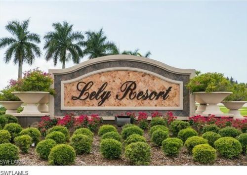 6809 Ascot Dr, Naples FL  34113-2702 exterior